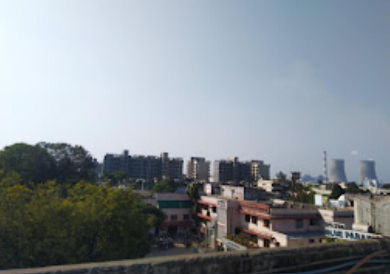 Hotel Blue Paradise Chandrapur Bagian luar foto