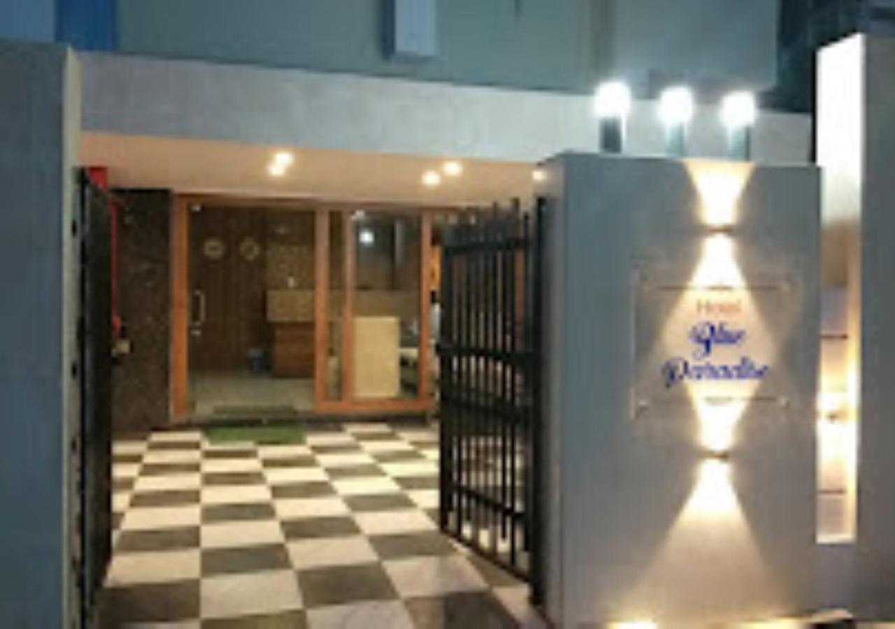 Hotel Blue Paradise Chandrapur Bagian luar foto